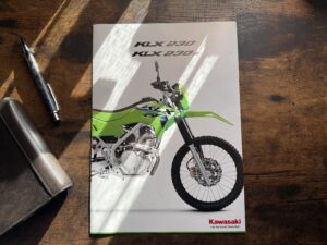 KLX230のカタログ
